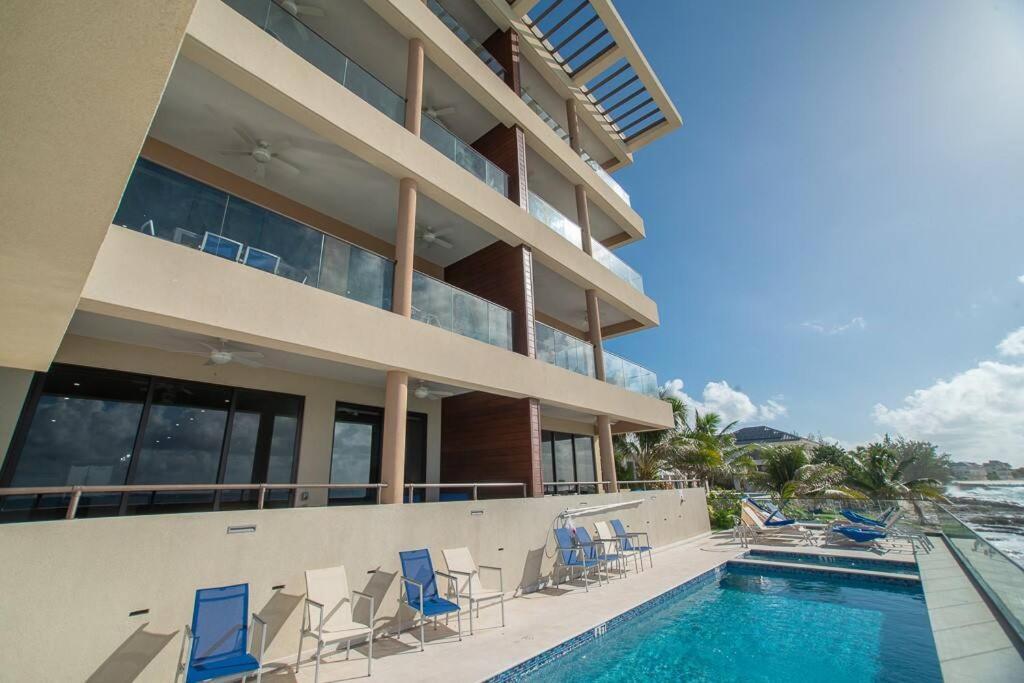 Luxury Ocean Front Seadreams 2 With 7 Mile Beach Views West Bay Buitenkant foto