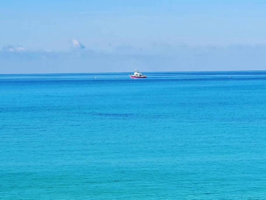 Luxury Ocean Front Seadreams 2 With 7 Mile Beach Views West Bay Buitenkant foto